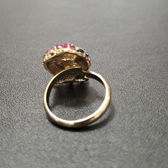 Gold tone colorful skull ring - Picture 5 of 9